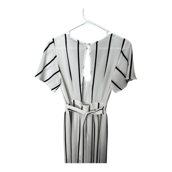 Crystal Doll junior's white and black striped romper size 3 - Picture 10 of 13